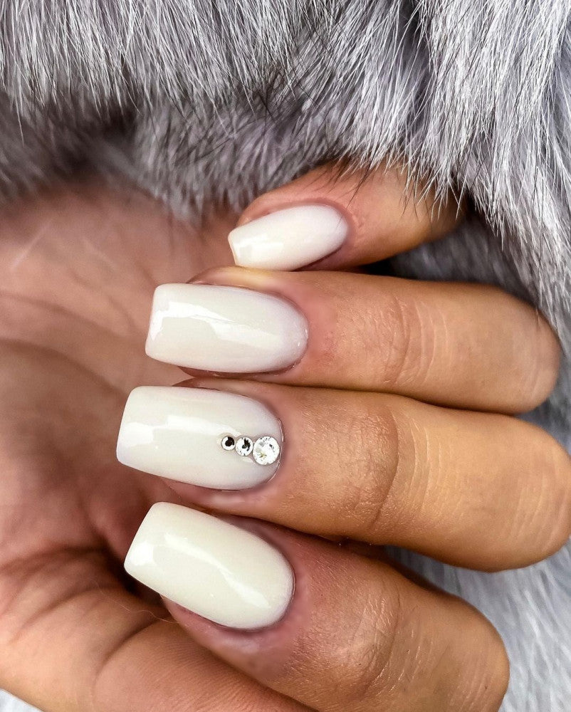 Hybrid Fiberglass Base Gel Polish in white (7 ml)