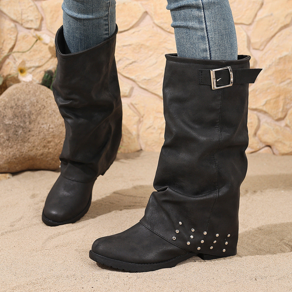 Bottes western femme mi-mollet à talon, bout rond, tige plissée, boucle cuivrée et franges
