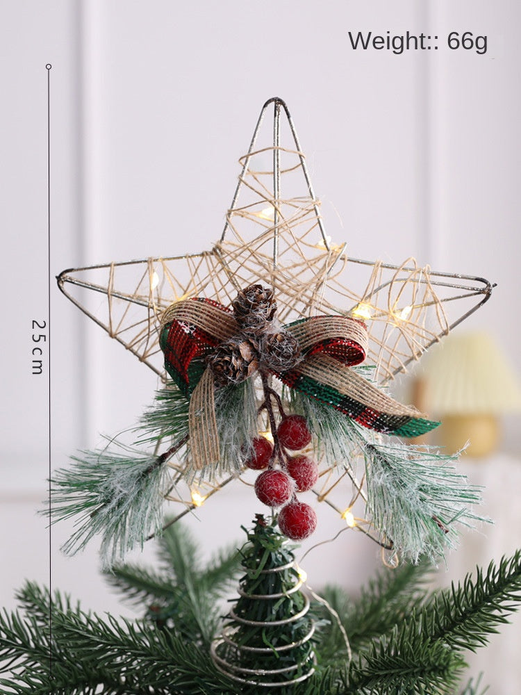 Décorations de Noël à suspendre – Pommes de pin dorées