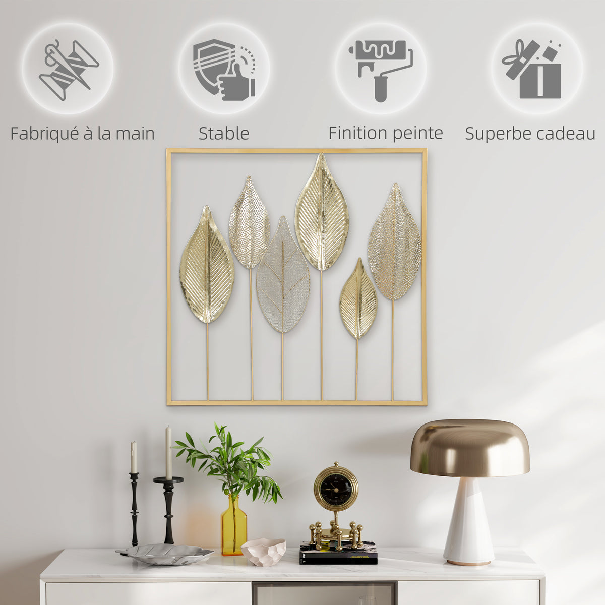 Décoration murale feuille en métal doré – 70 × 70 cm